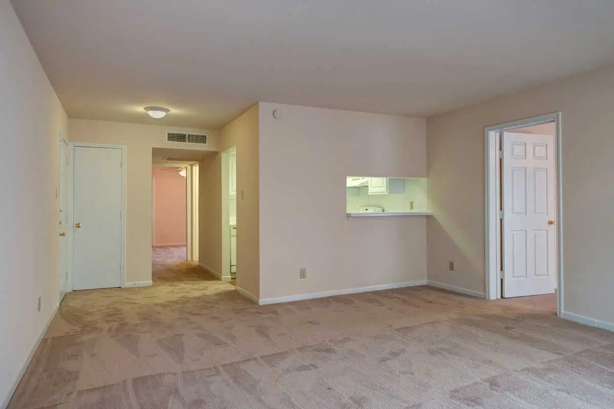 Meyer Oaks Apartments, Houston – Room