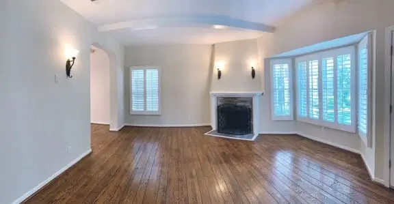 Lindbrook Manor Apartments, Los Angeles – 2 Bed 1.5 Bath
