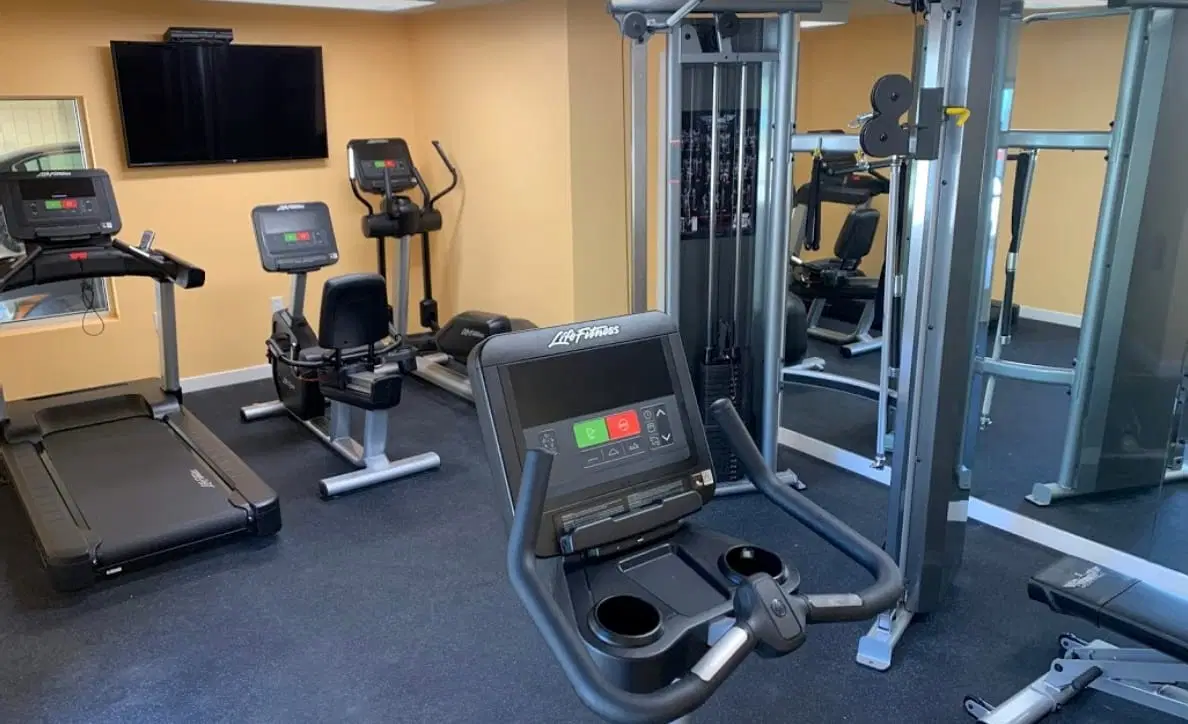 South Olive Apartments, Los Angeles – Amenities