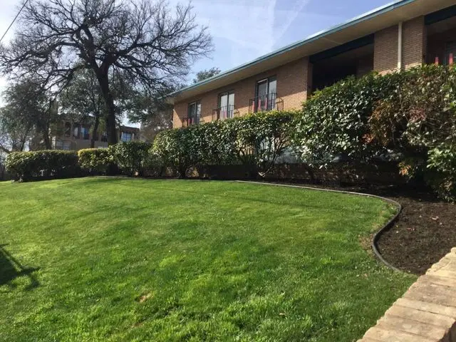 Lantana Apartments, Austin – Exterior