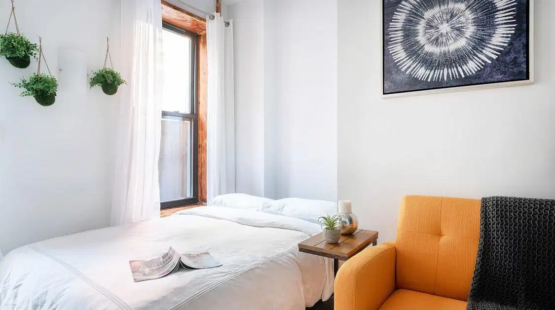 Urban 24, New York