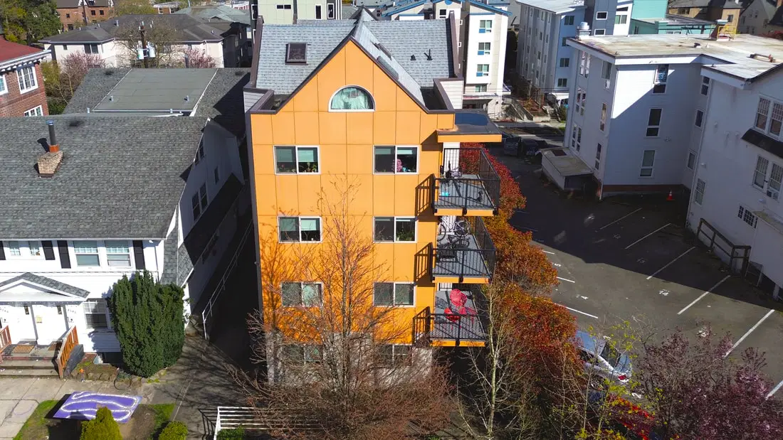 Tas Investments, Seattle – Exterior