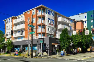 Sunrise Cascade, Seattle – Exterior