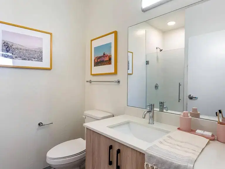 Yugo Flagstaff Central, Flagstaff – Studio Classic