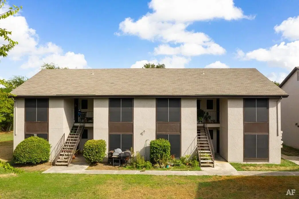 Marigold Apartments, San Antonio – Exterior