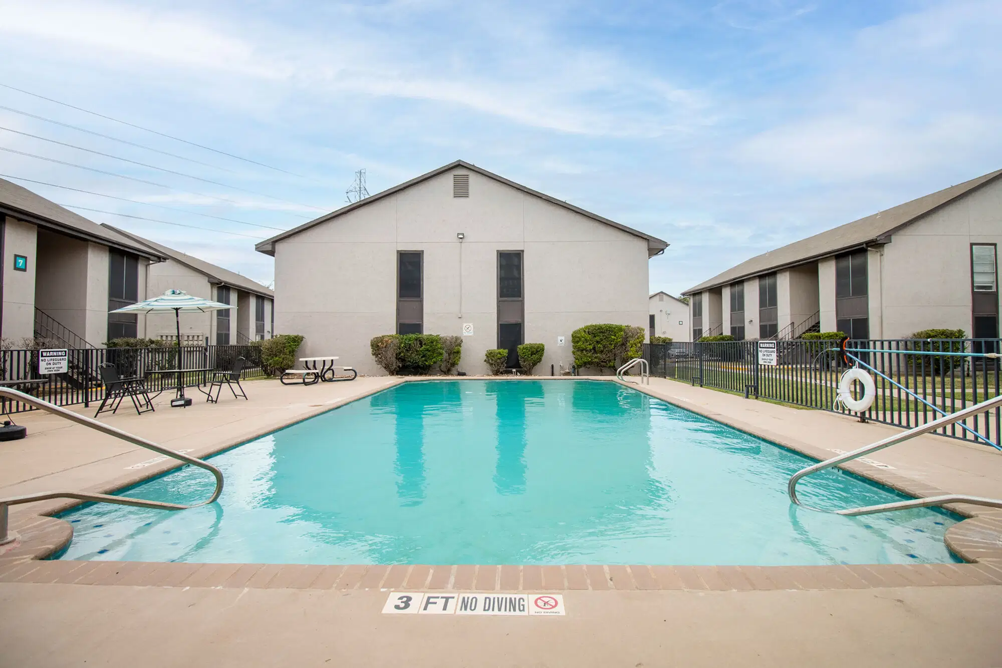 Marigold Apartments, San Antonio – Amenities