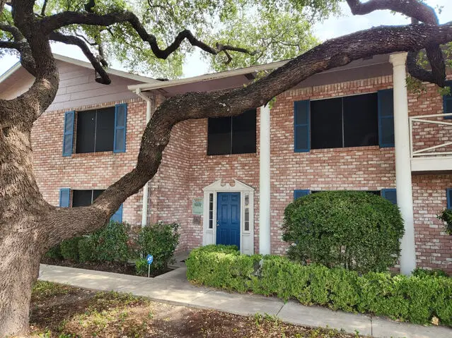 Liberty Ridge, San Antonio – Exterior