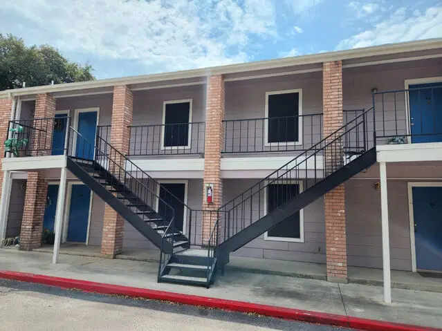 Liberty Ridge, San Antonio – Exterior