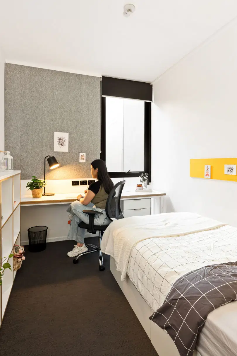 Iglu Central Student Accommodation, Sydney – Single Bedroom – 6 Share Apt
