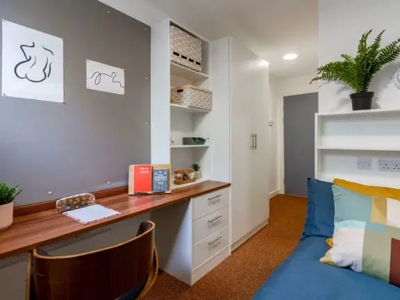 The Shield, Newcastle – Bronze Ensuite