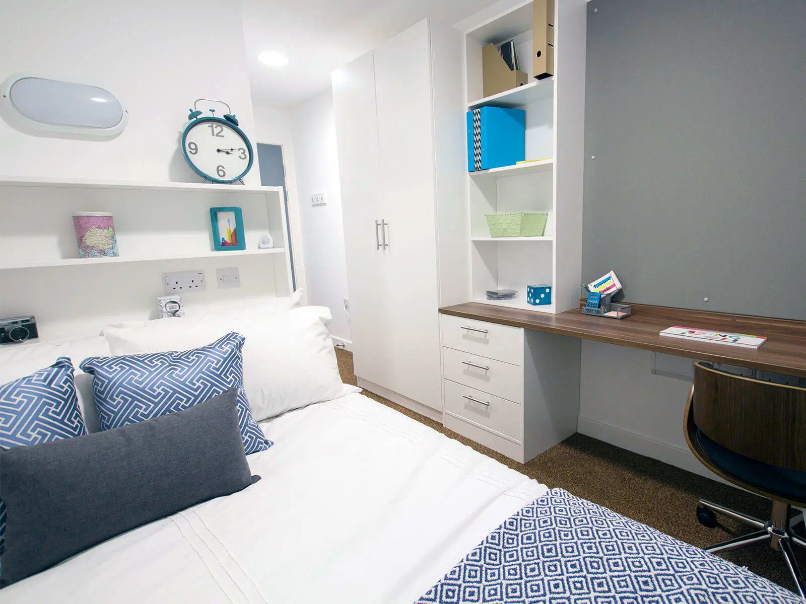 The Shield, Newcastle – Silver Ensuite