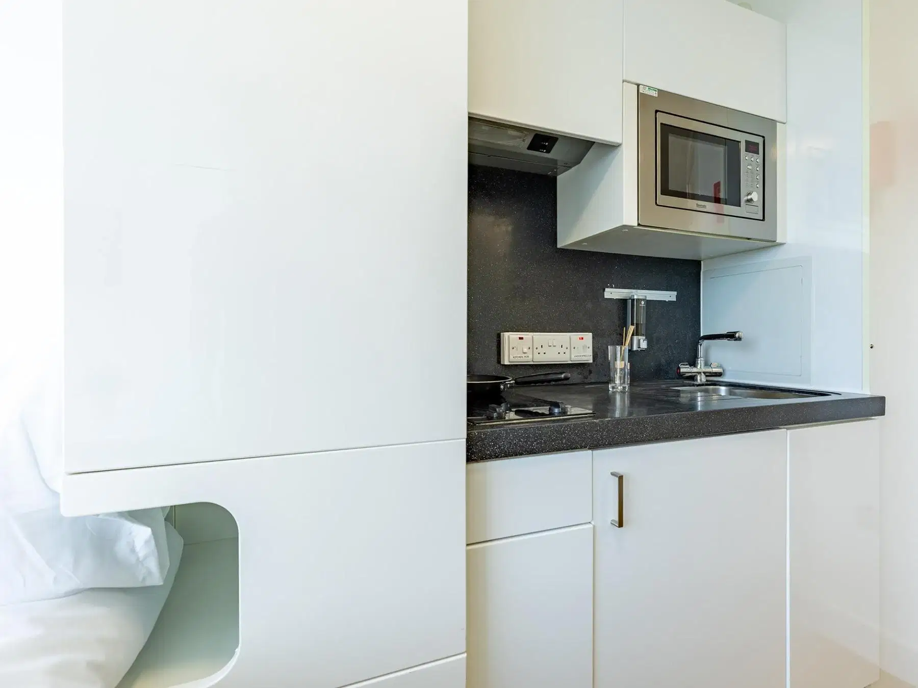 Lightfoot Hall, London – Kitchen