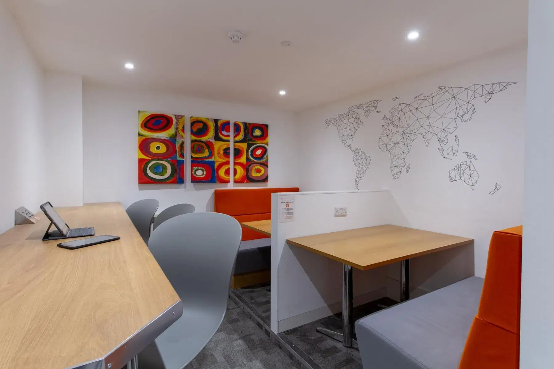 Janet Poole House, London – Amenities