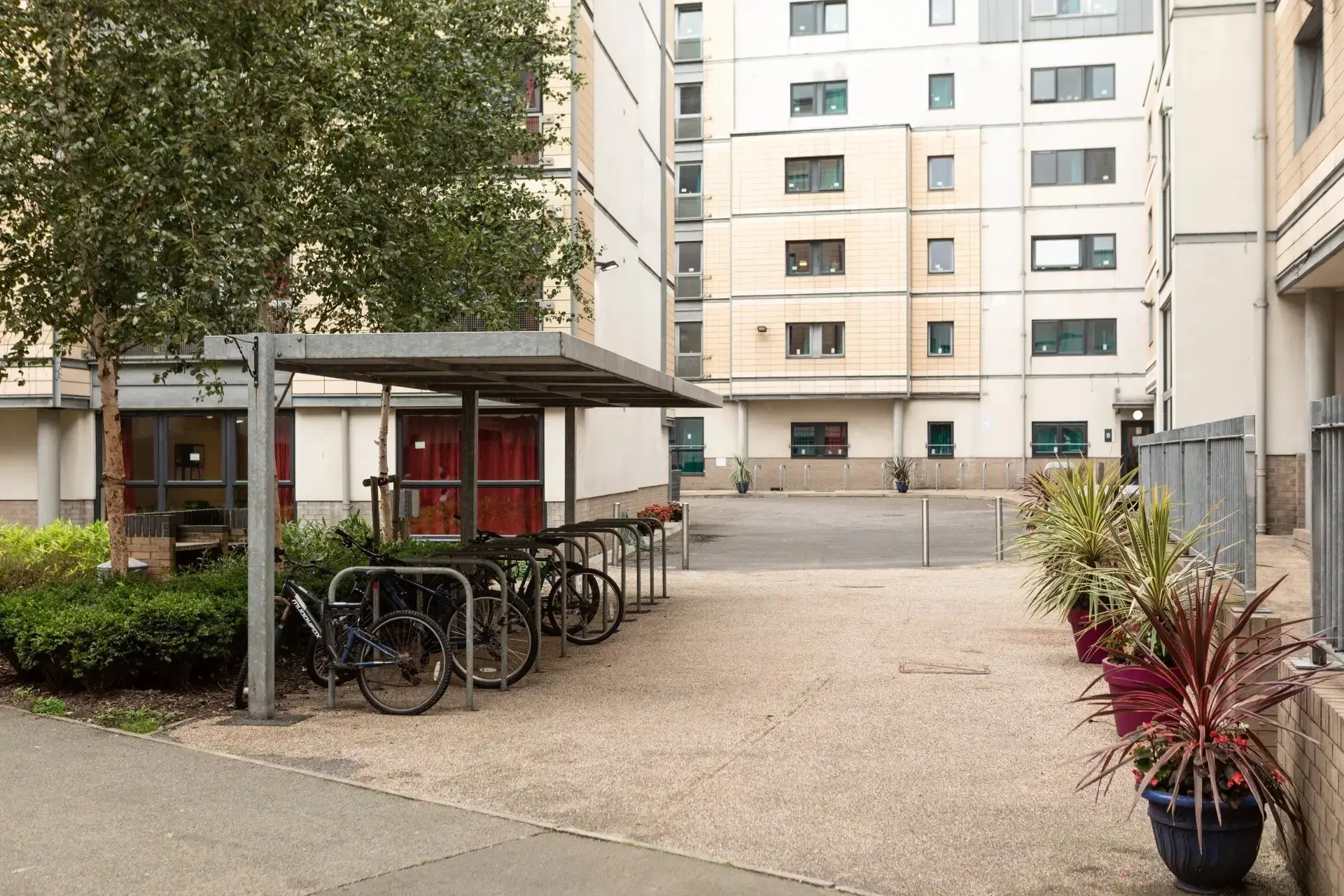 Albert Court, Liverpool – Exterior