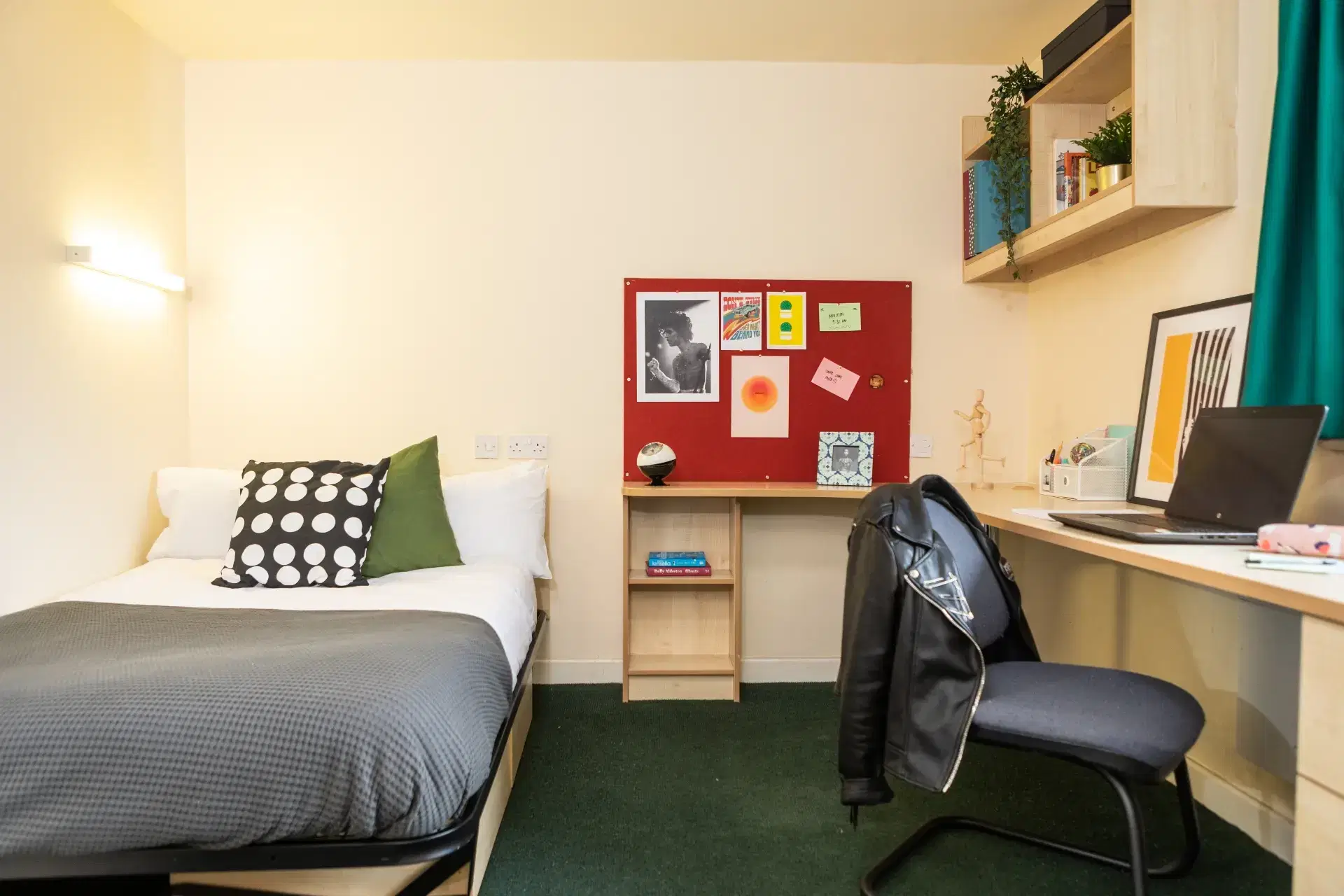 Albert Court, Liverpool – Gold Ensuite