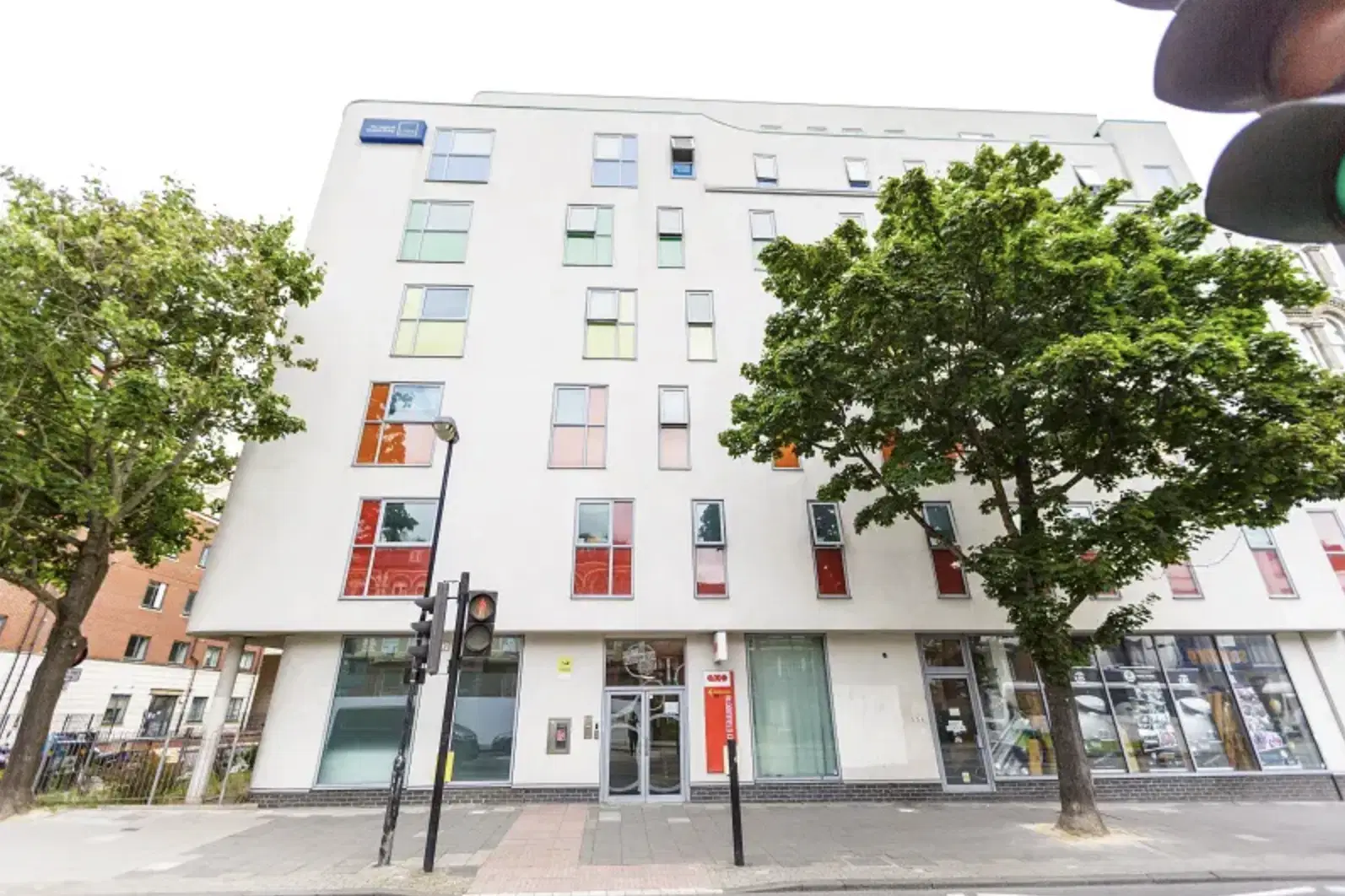 AXO Islington, London – Exterior