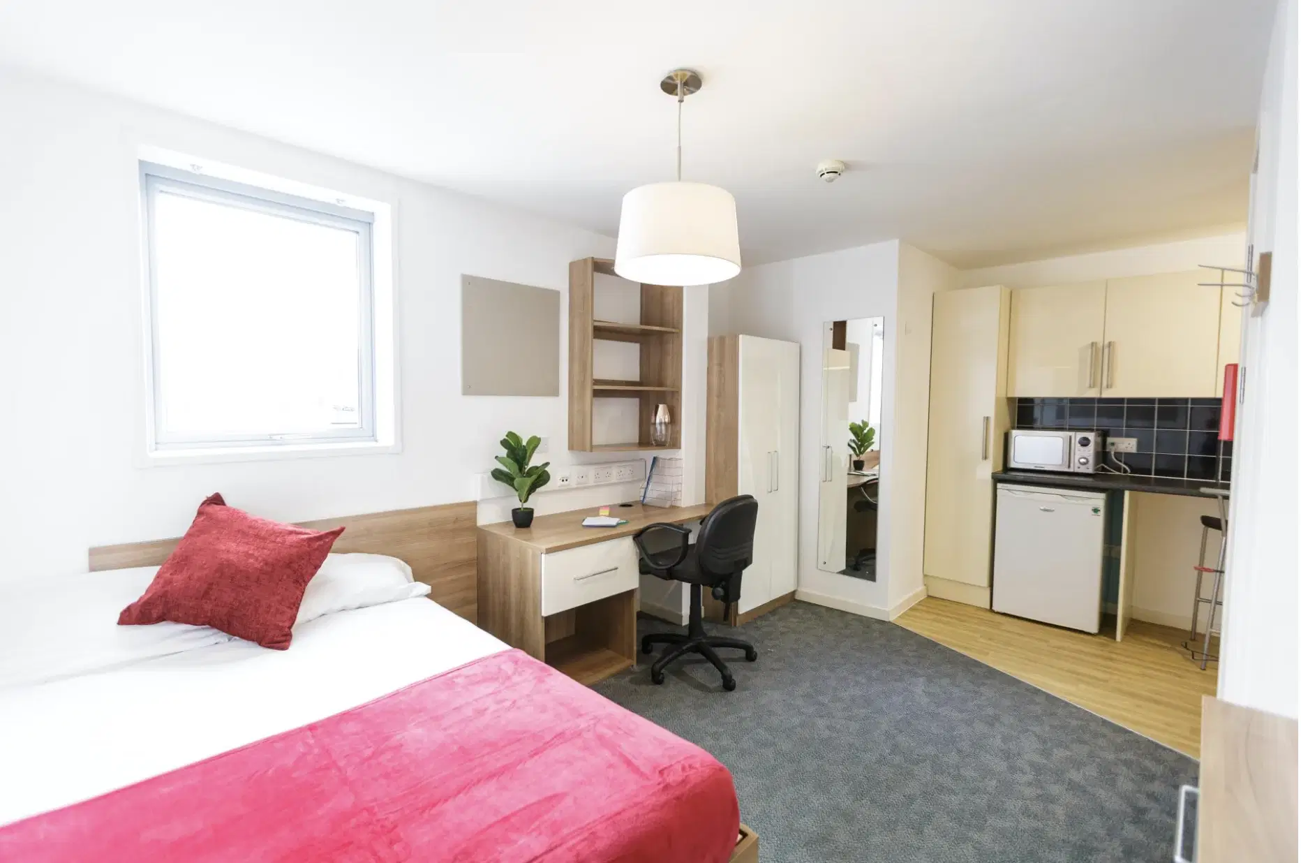 AXO Islington, London – Bronze Studio