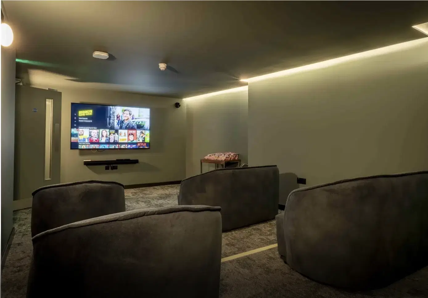 iQ Kingston, Kingston upon Thames – Amenities