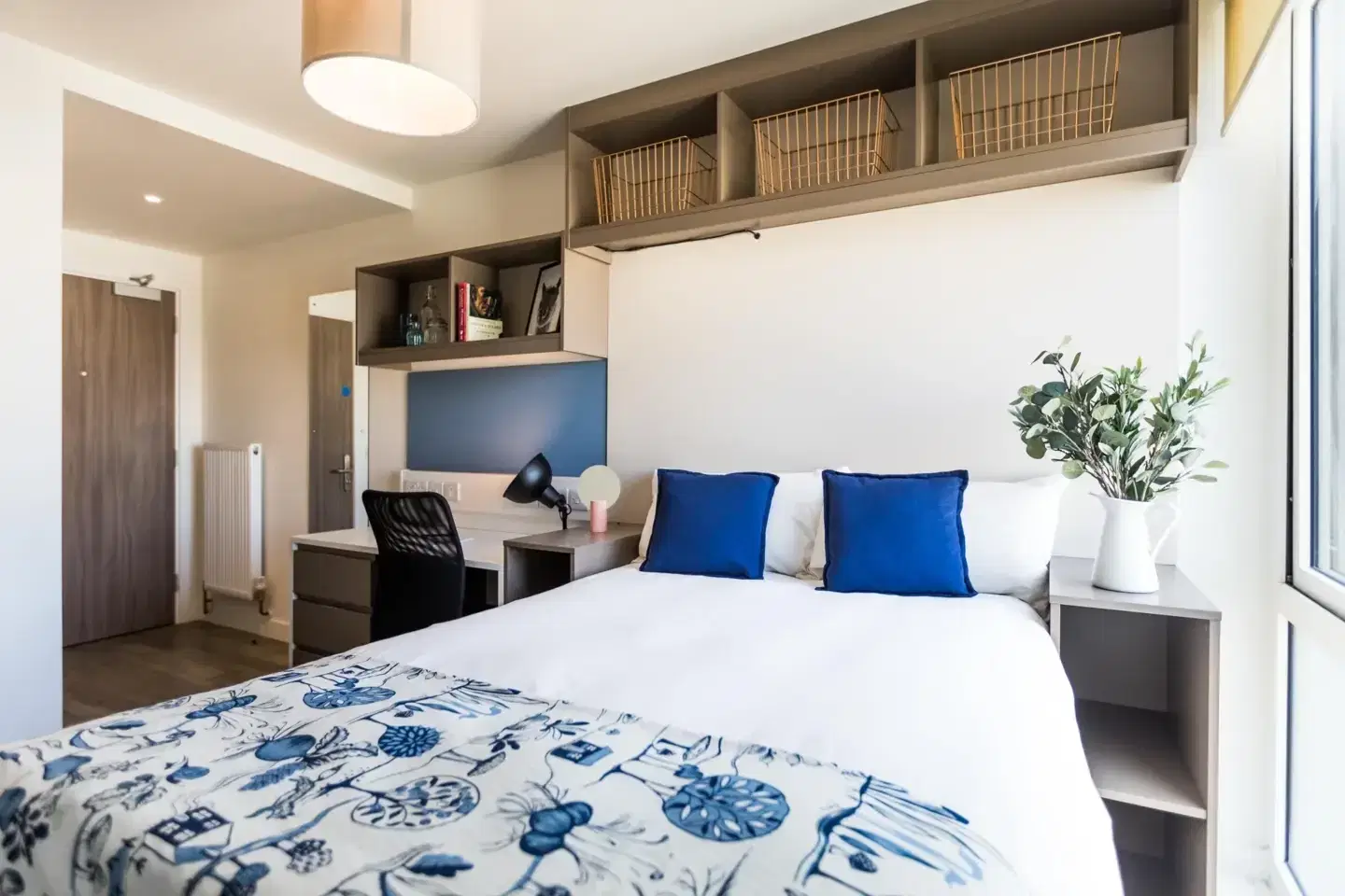 Arbury Court, Kingston – Silver Ensuite