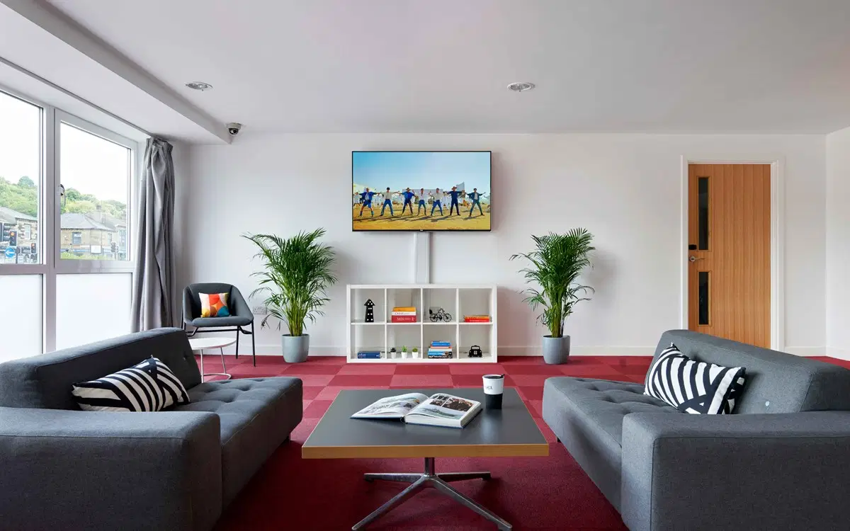 Saw Mill, Huddersfield – Amenities