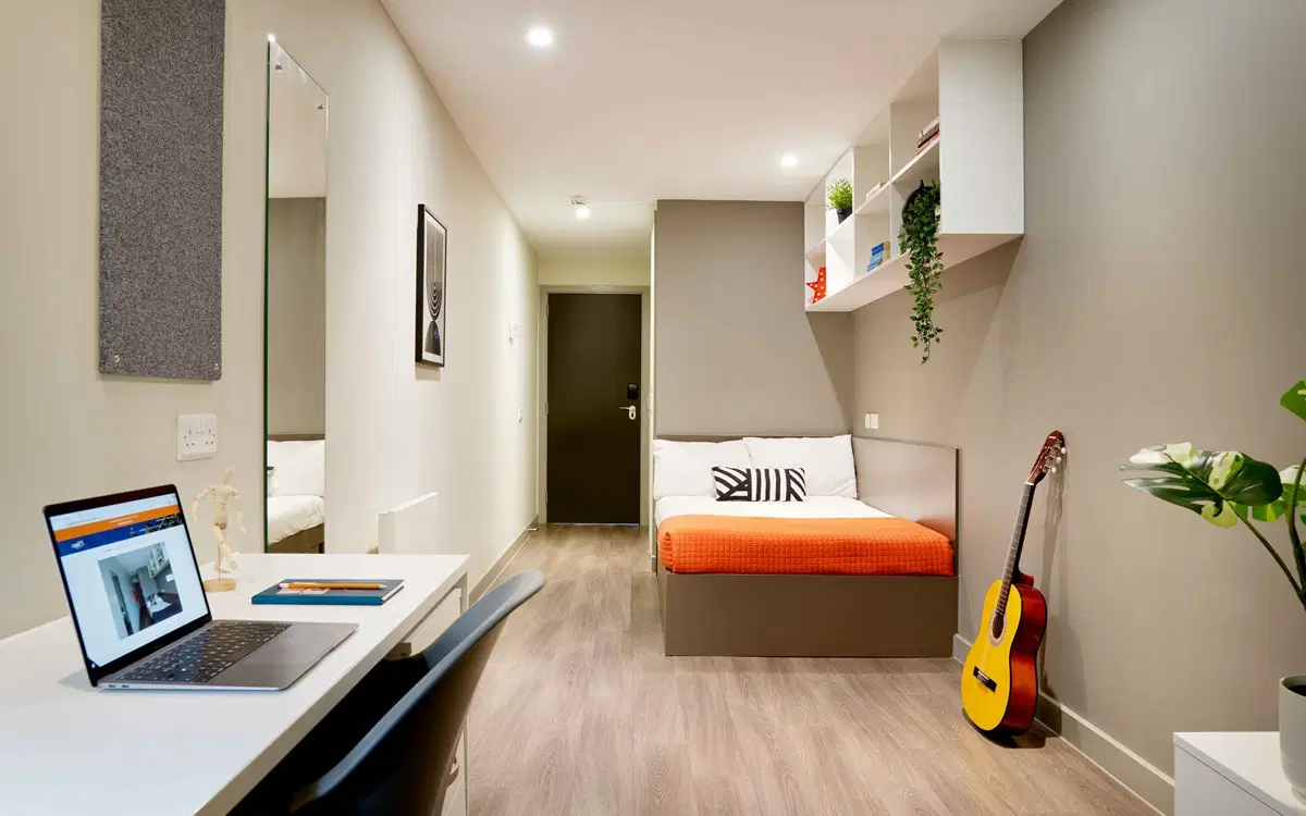 Saw Mill, Huddersfield – Premium 1 En-suite