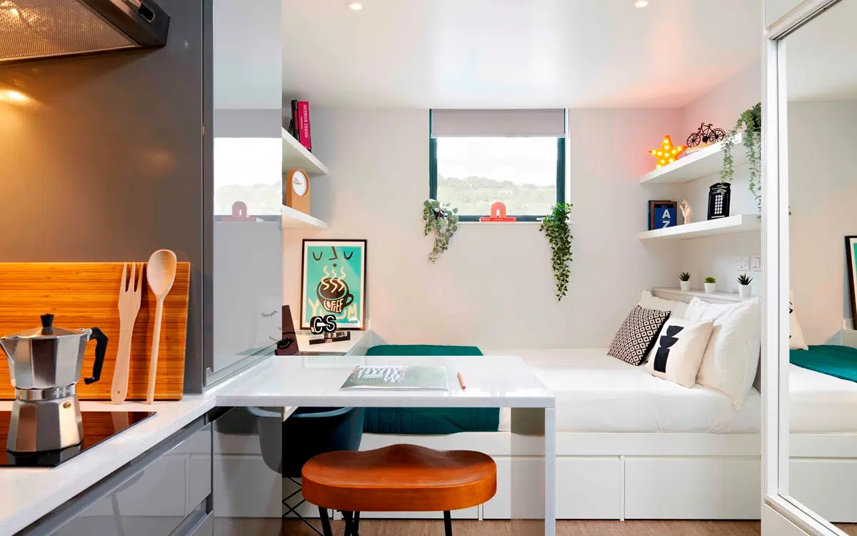 St Teresa House, Plymouth – Bedroom