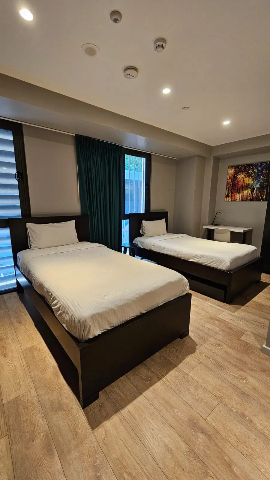 Sydney Student Living Top Ryde, Sydney – Twin Studio No Balcony