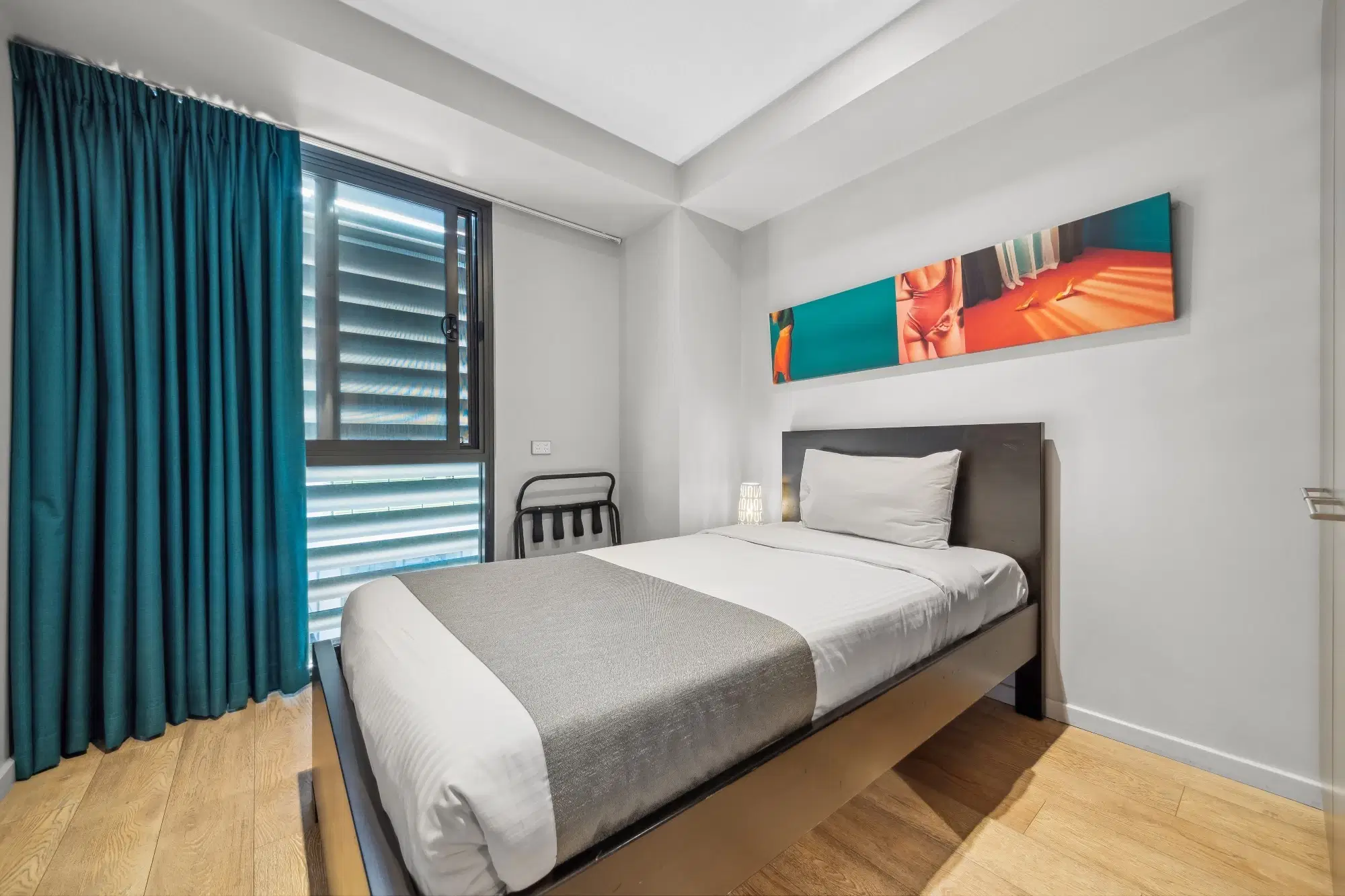 Sydney Student Living Top Ryde, Sydney – Study Studio