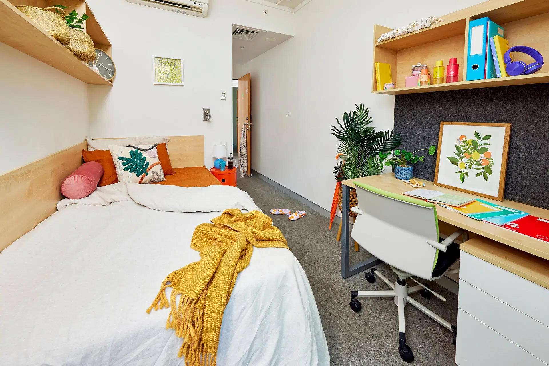Scape Cleveland, Sydney – 4 Bedroom Ensuite, King Single Bed