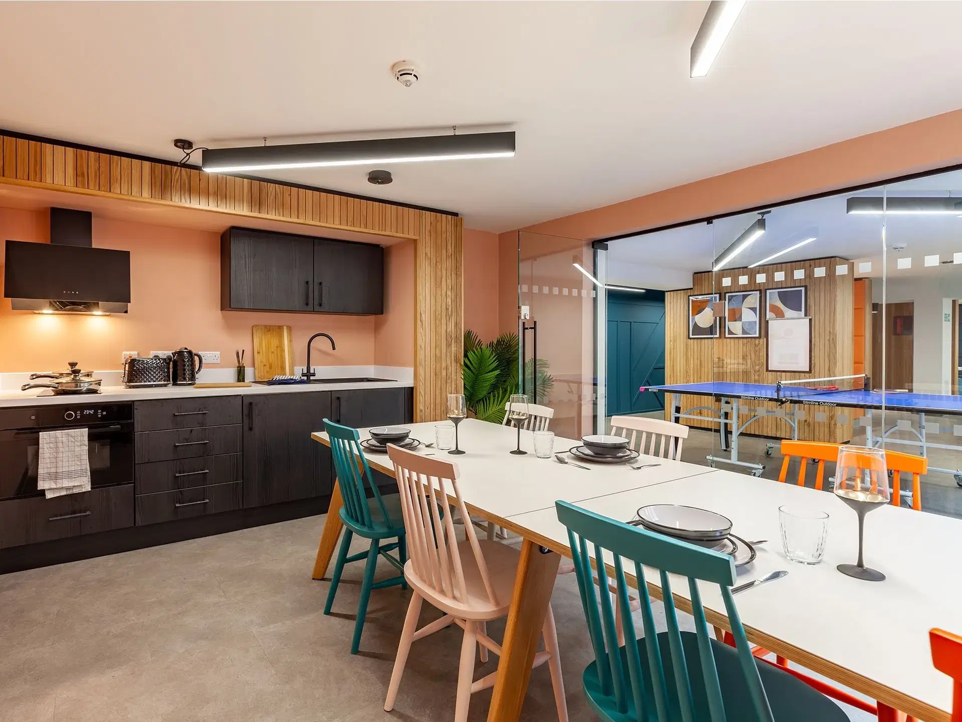 Devonshire Courtyard, Sheffield – Kitchen
