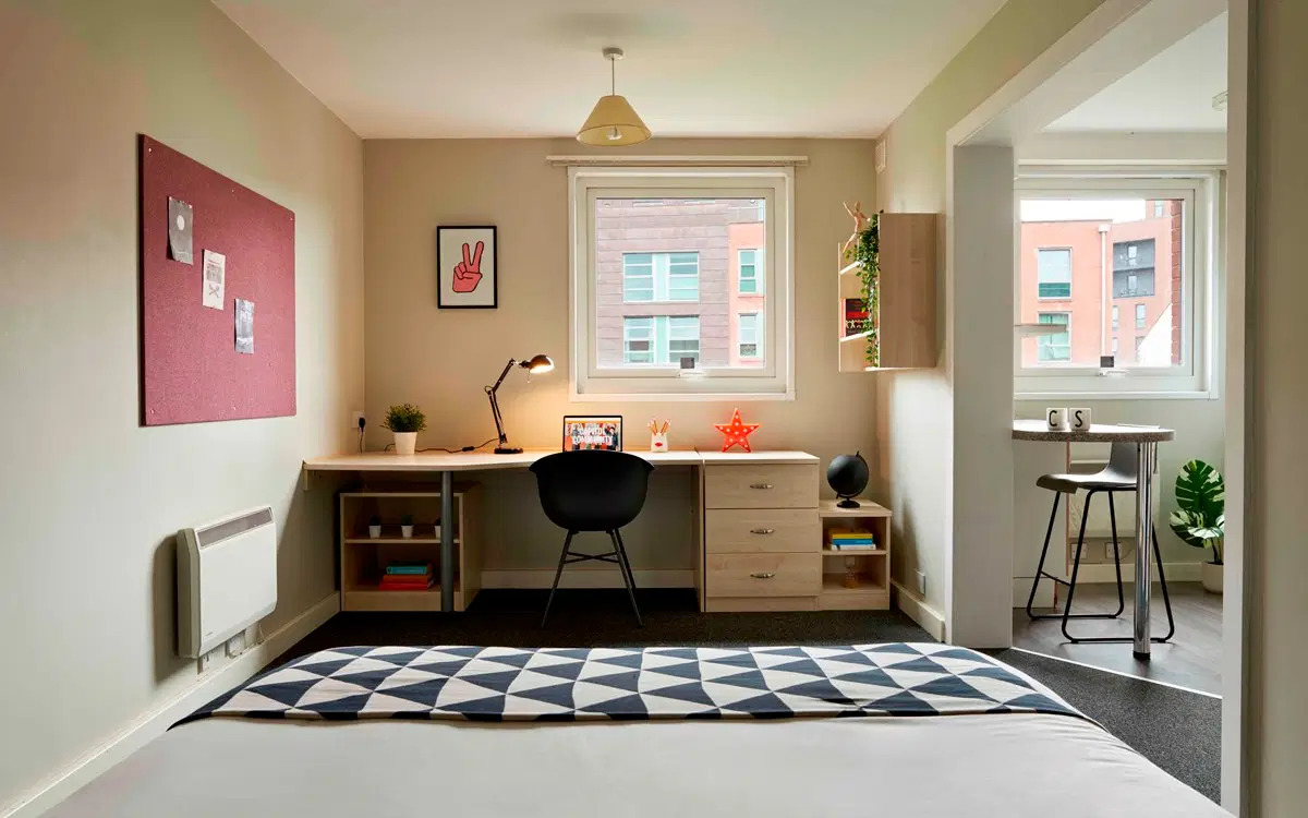 Central Quay, Sheffield – Premium Studio