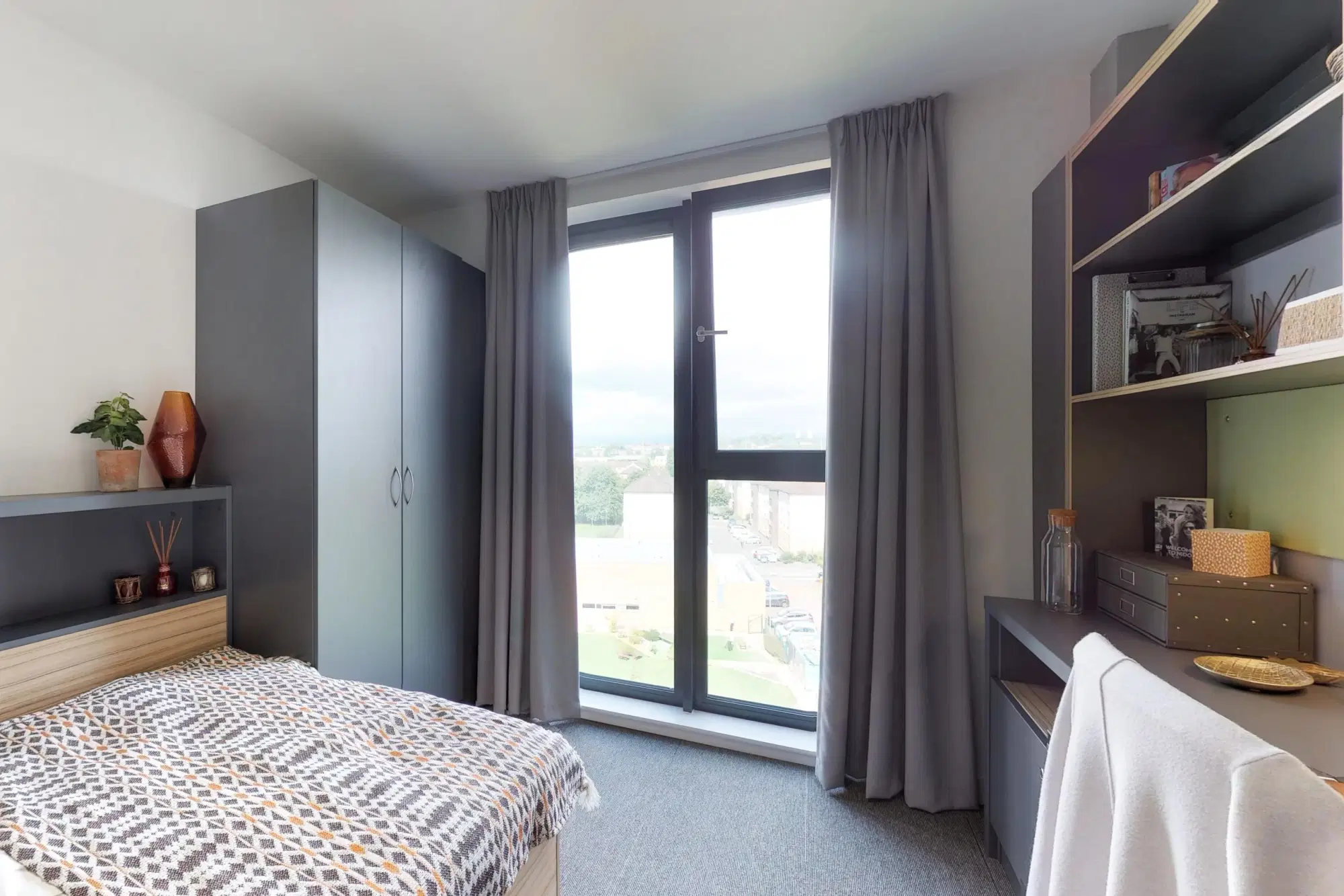 St James, Glasgow – Premium Ensuite
