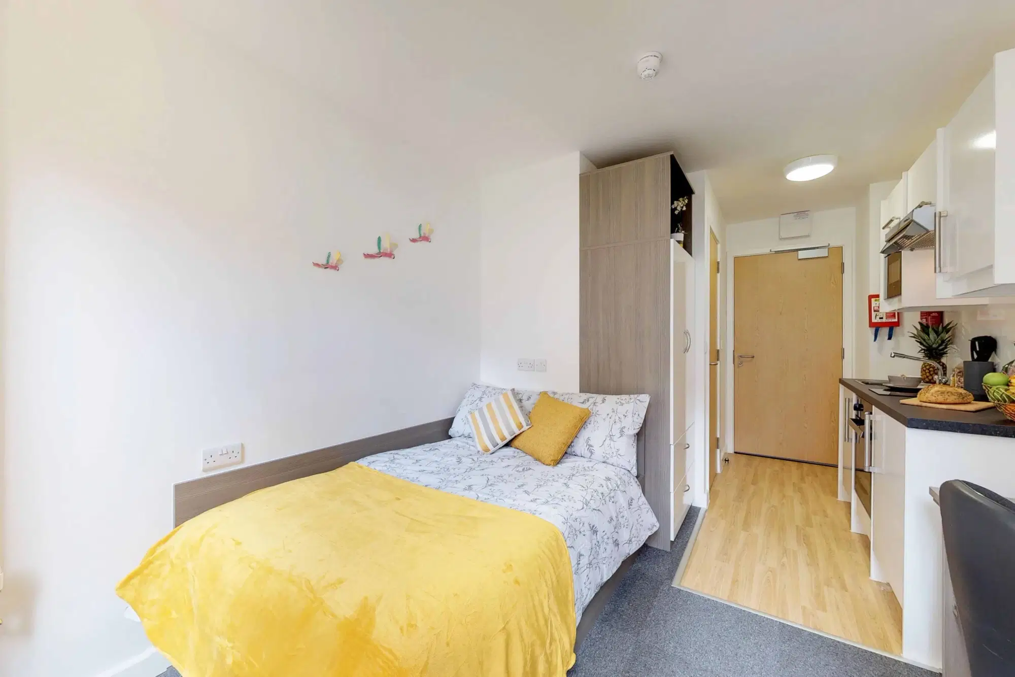 Haymarket, Edinburgh – Premium Studio