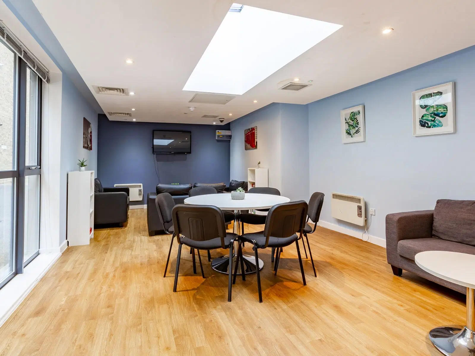 Landale House, London – Common Area