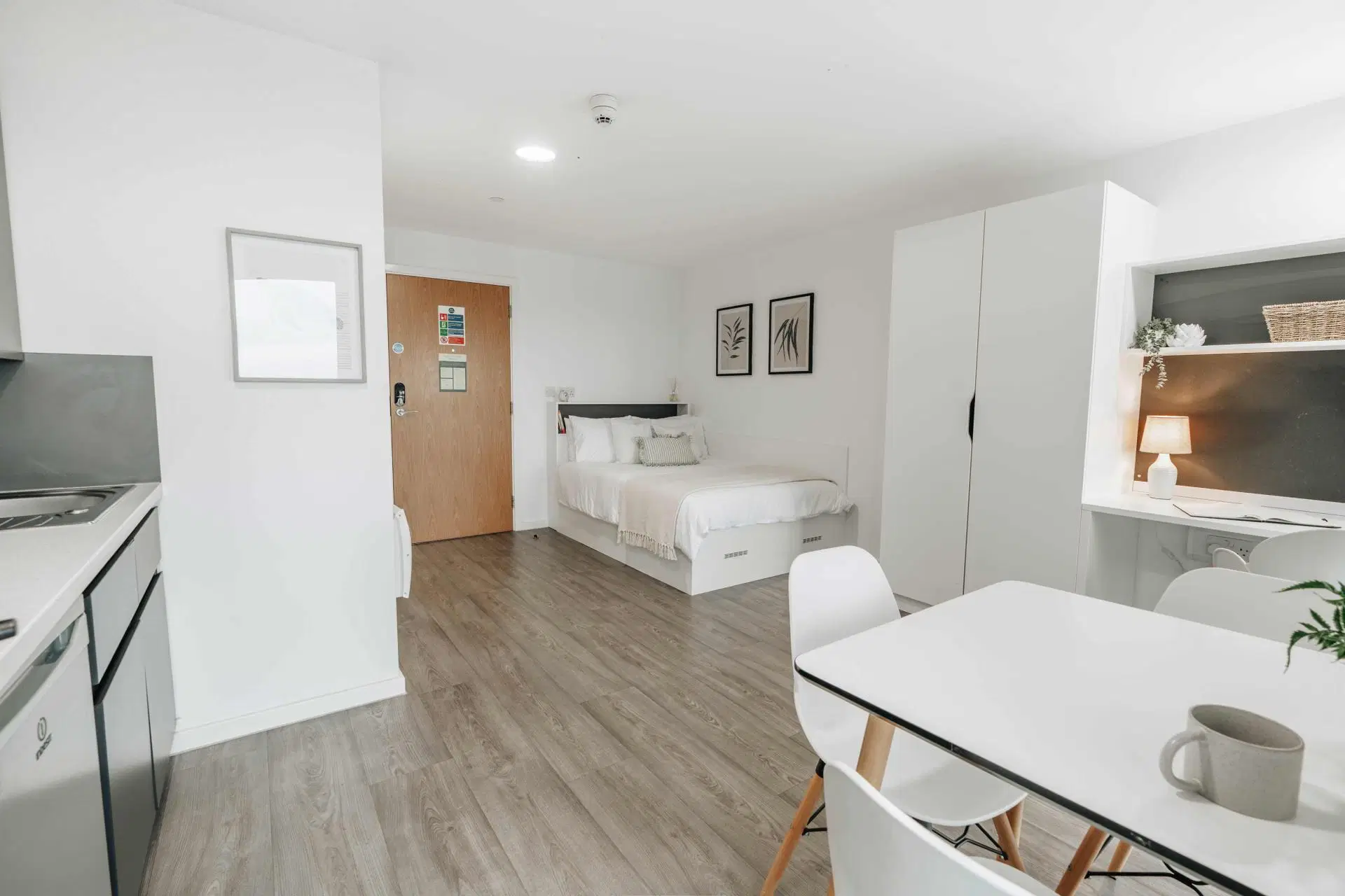 Oxford Point, Bournemouth – Gold Studio
