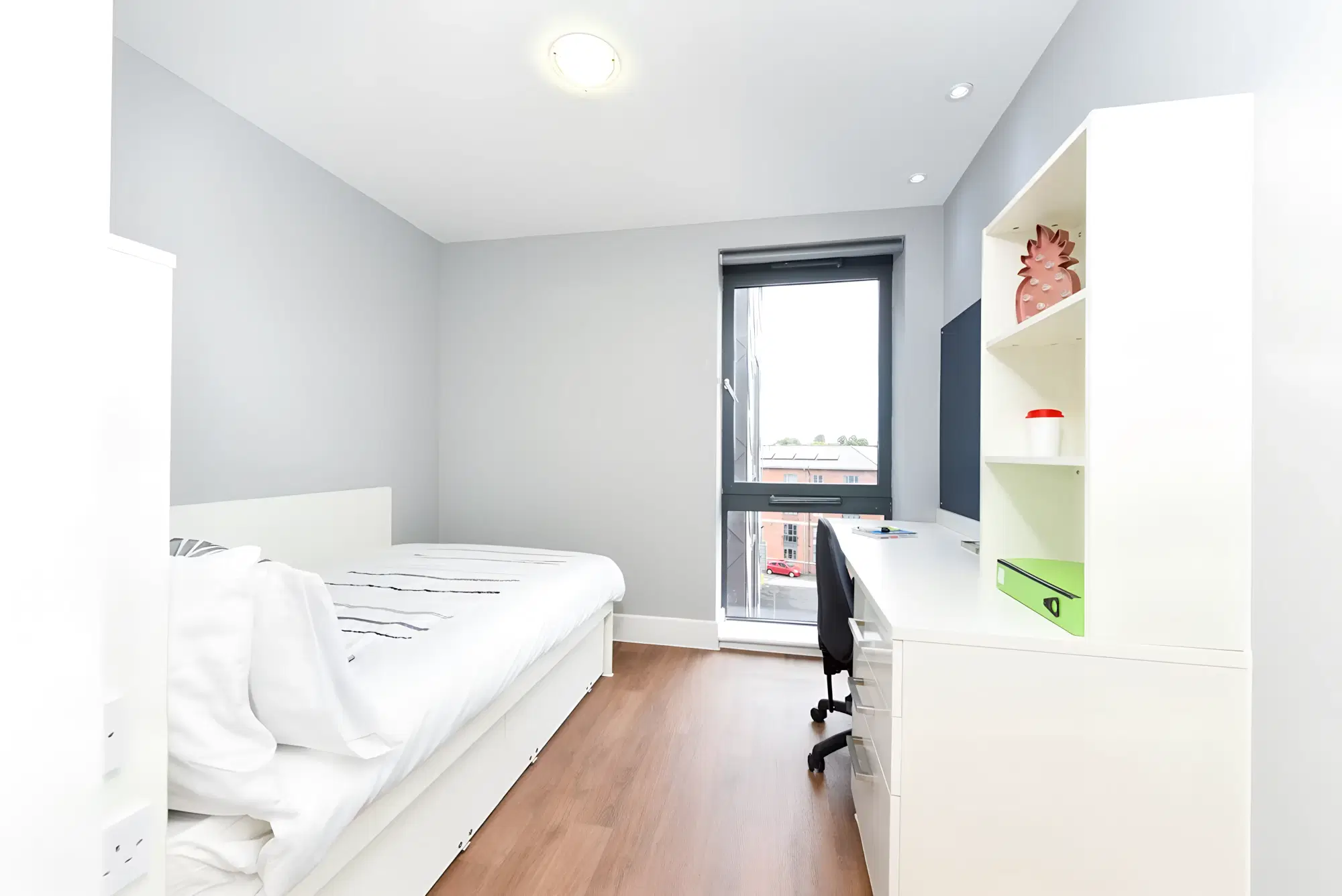 Tramways, Chester – Ensuite Bronze