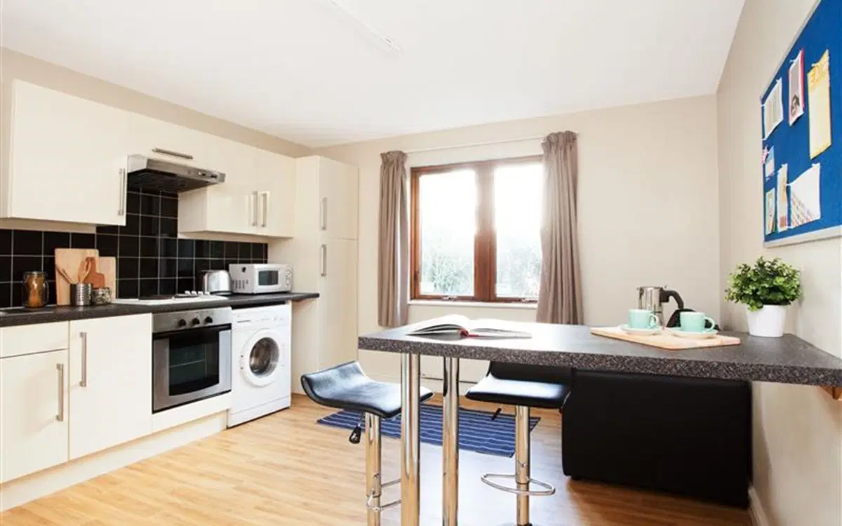 Sunlight Apartments, London – Kitchen