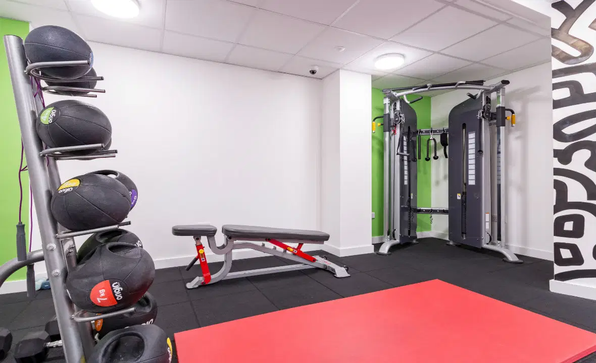 Glendower House, Cardiff – Amenities