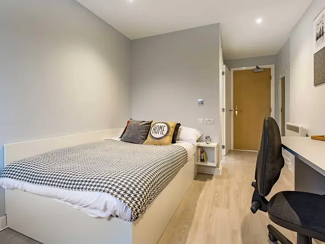Yugo Mary Parker House, Plymouth – 3 Bed Club Ensuite
