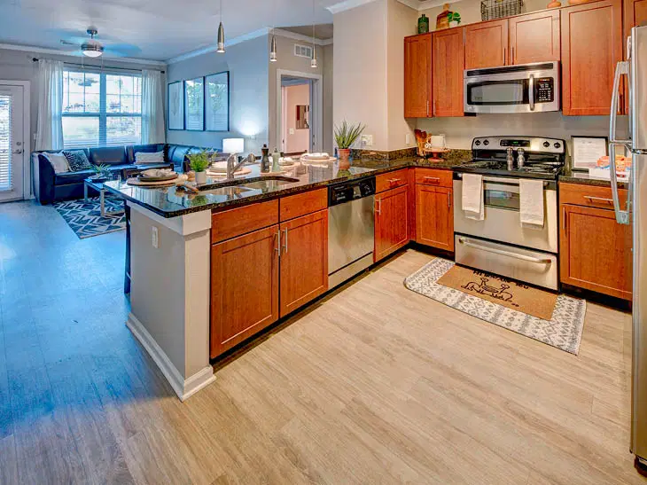 601 Copeland, Tallahassee – Kitchen