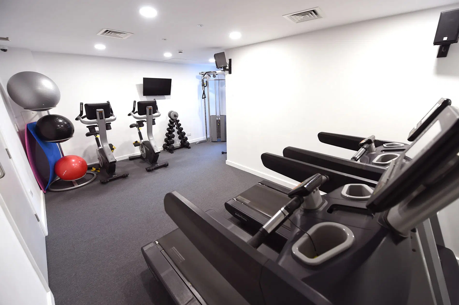 Canterbury Hall, Preston – Amenities