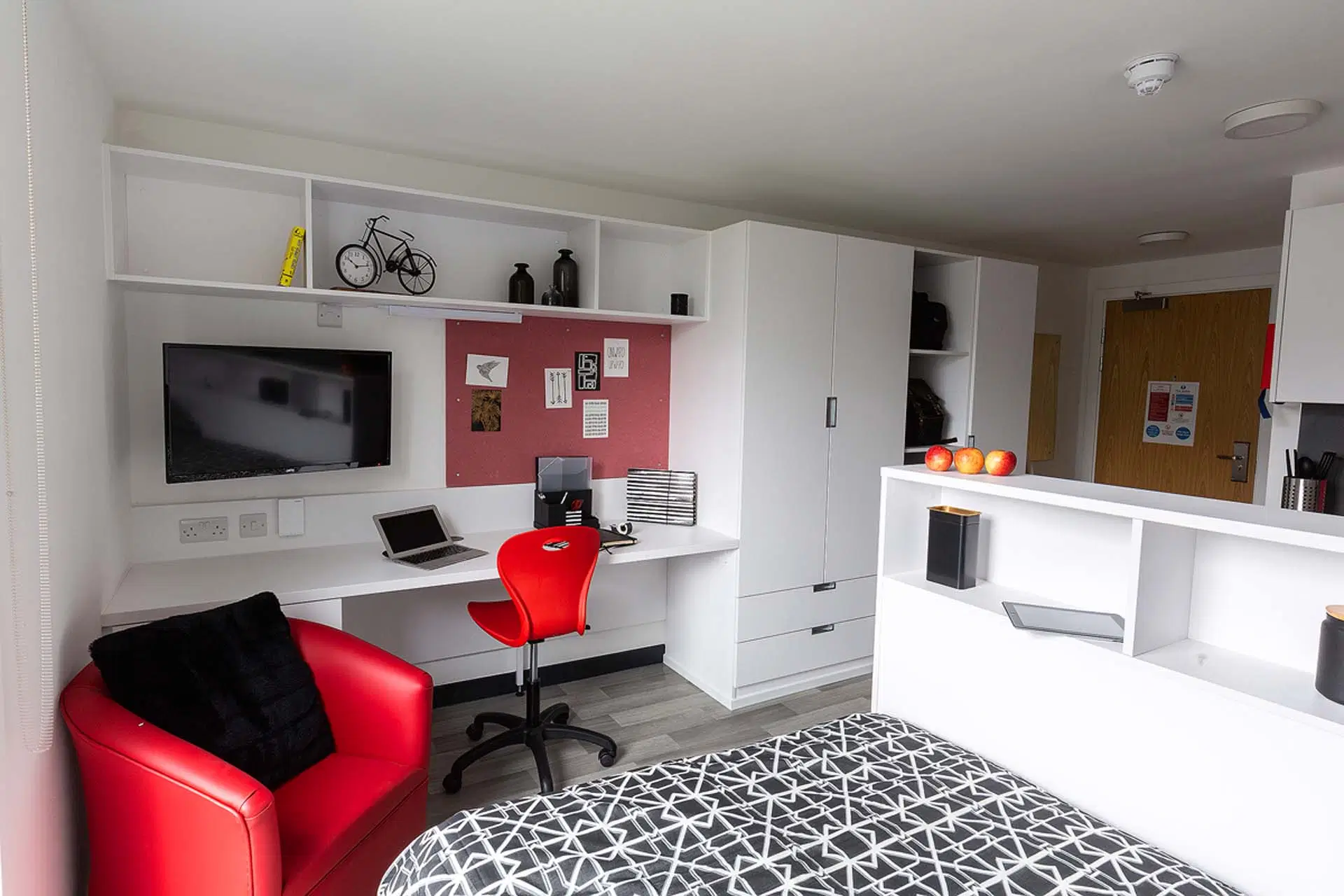 Abbey House, Coventry – Amenities