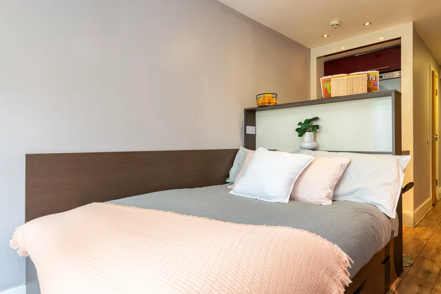 Collegiate Dashwood Studios, London – Premium Studio
