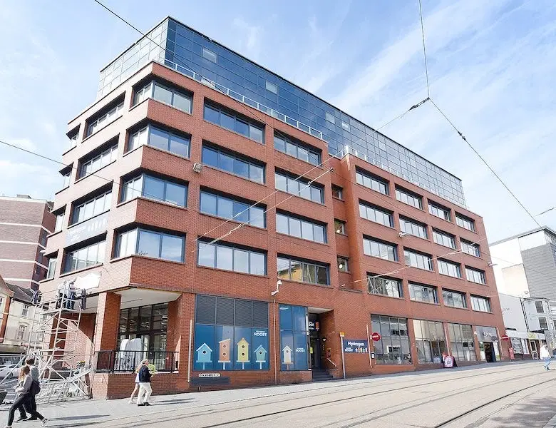 Hydrogen, Nottingham – Exterior