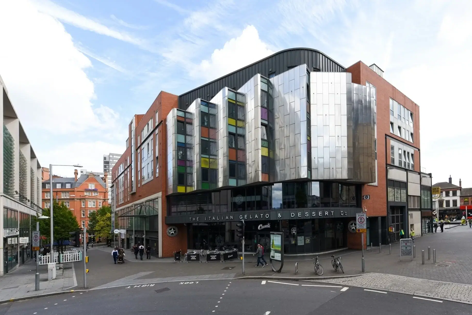 Trinity Square, Nottingham – Exterior