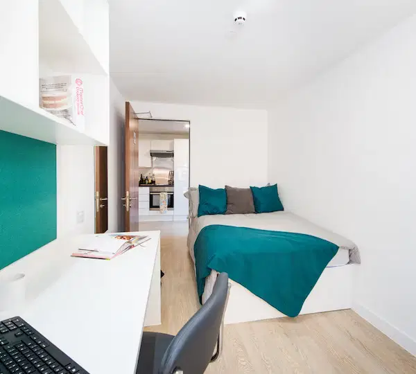 Vincent Place, Southampton – Two Bed Apartment Silver (Shared)