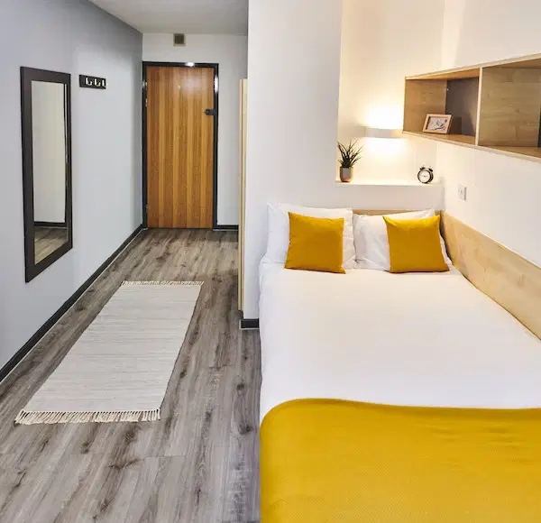 Capital Gate, Liverpool – Ensuite Silver