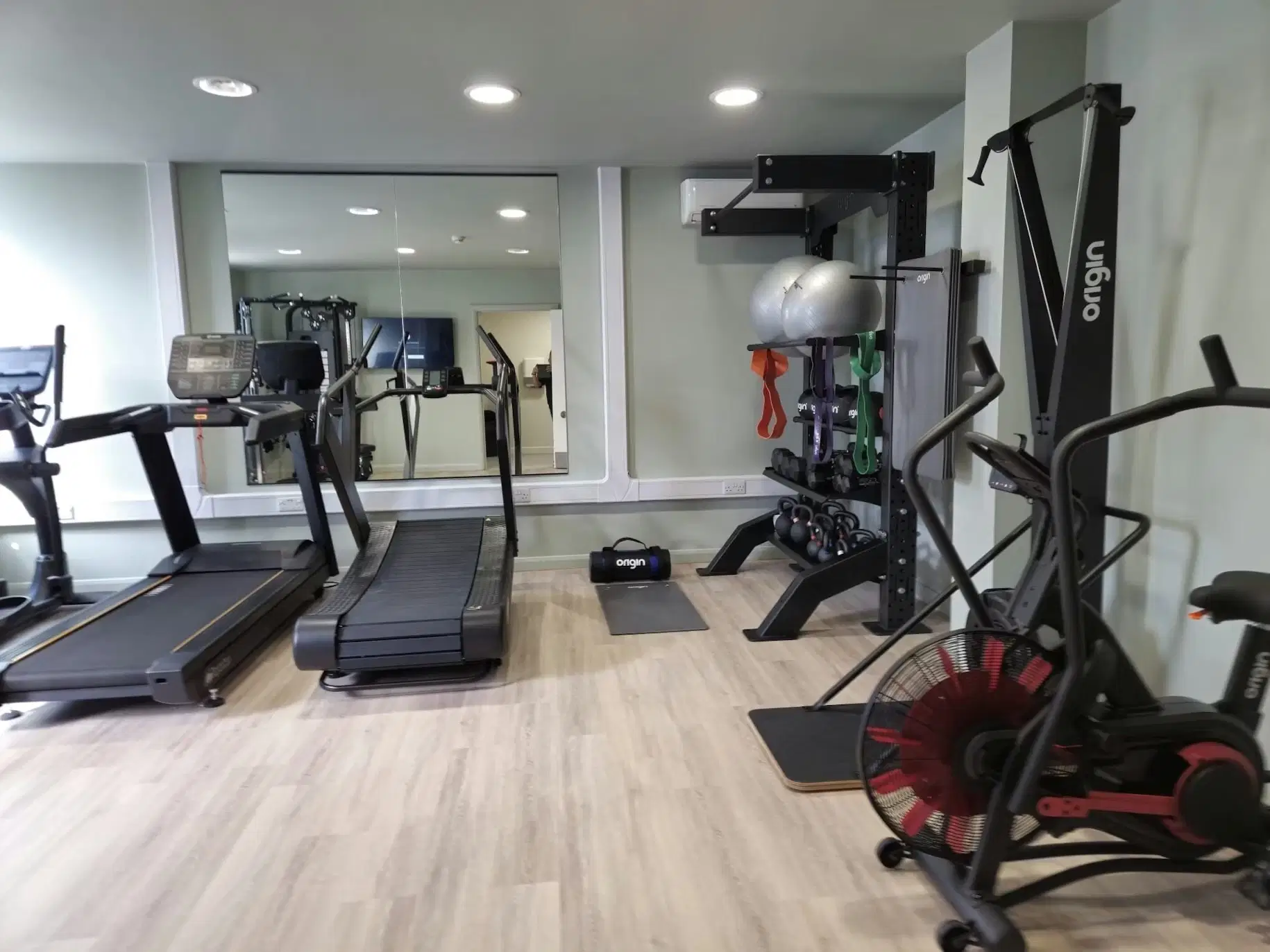 St James' House, Newcastle – Amenities
