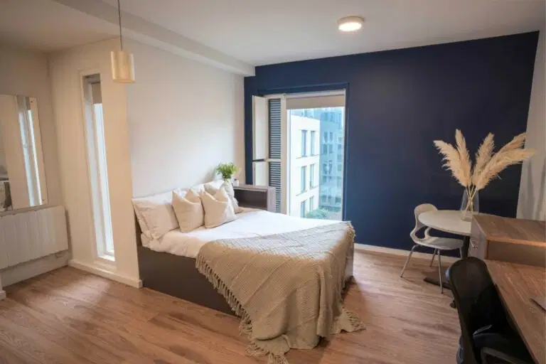 Hox Park, Egham – Luxury Studio