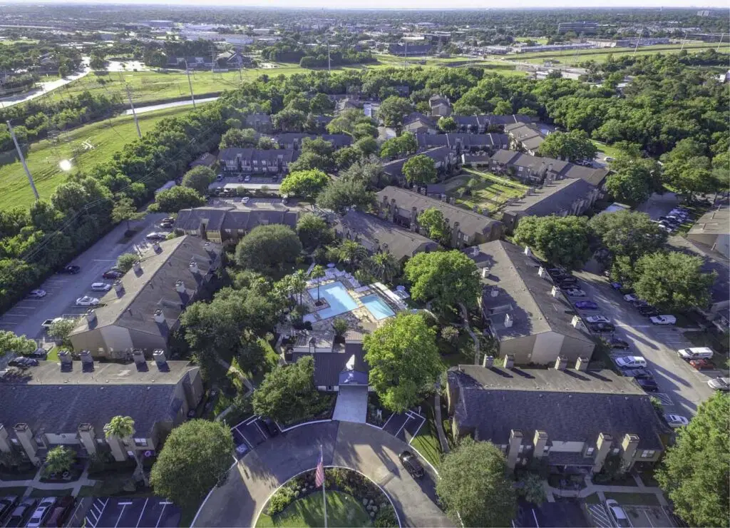 The Falls At Clear Lake, Houston – Exterior